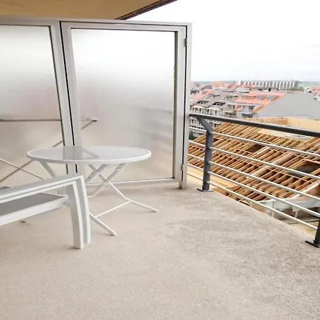 Apartment In Nieuwpoort With Ocean Views, Cleaning Included 아파트 니우포르트